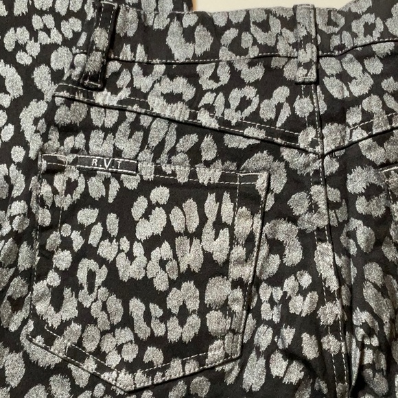 RVT Black Silver Metallic Leopard Hi Rise.  Size 3/4 - Picture 6 of 6